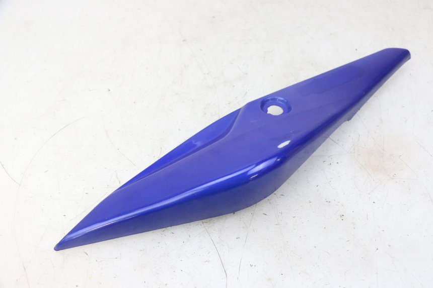 photo de VERKLEIDUNG HINTEN LINKS STAHO FH 50 (2018 - 2019) - Details der Befestigungspunkte