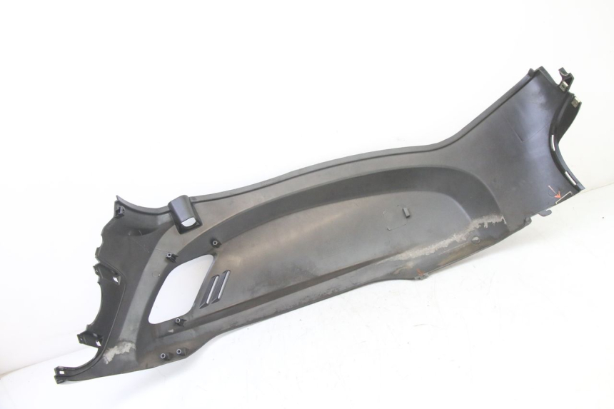 photo de VERKLEIDUNG HINTEN LINKS SYM FIDDLE 2 S 125 (2012 - 2014) - Details der Befestigungspunkte