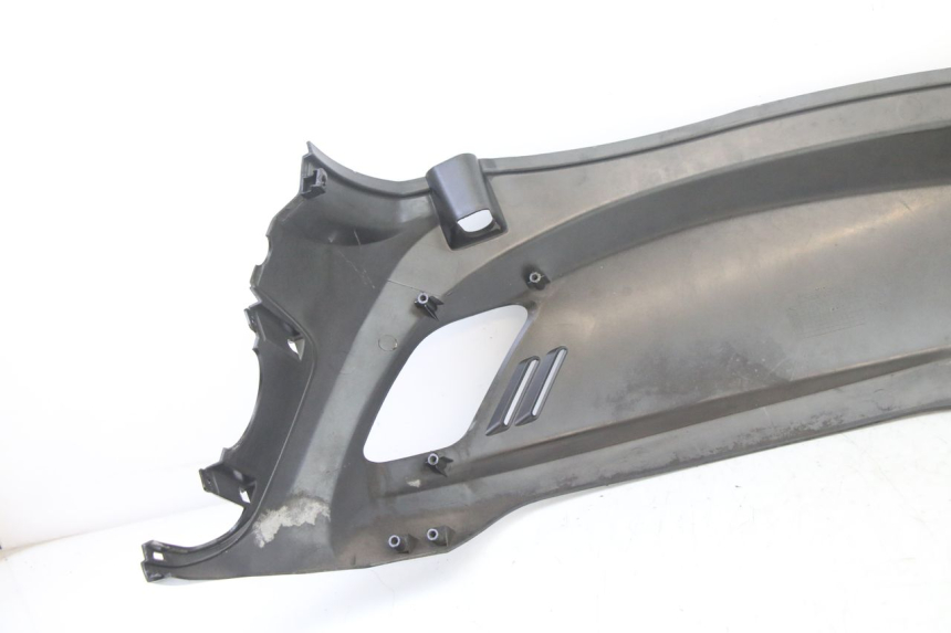 photo de VERKLEIDUNG HINTEN LINKS SYM FIDDLE 2 S 125 (2012 - 2014) - Oberflächenzustand und Material