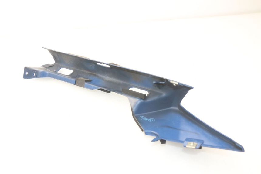 photo de VERKLEIDUNG HINTEN LINKS YAMAHA FJR ABS 1300 (2006 - 2012) - Zoom auf Gebrauchszustand