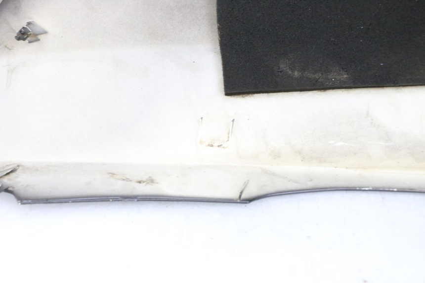 photo de VERKLEIDUNG HINTEN LINKS HONDA FJS SILVER WING SILVERWING 400 (2005 - 2008) - Alternative Perspektive