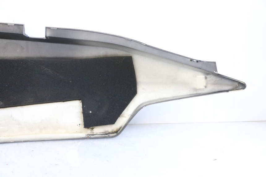 photo de VERKLEIDUNG HINTEN LINKS HONDA FJS SILVER WING SILVERWING 400 (2005 - 2008) - Technische Nahaufnahme