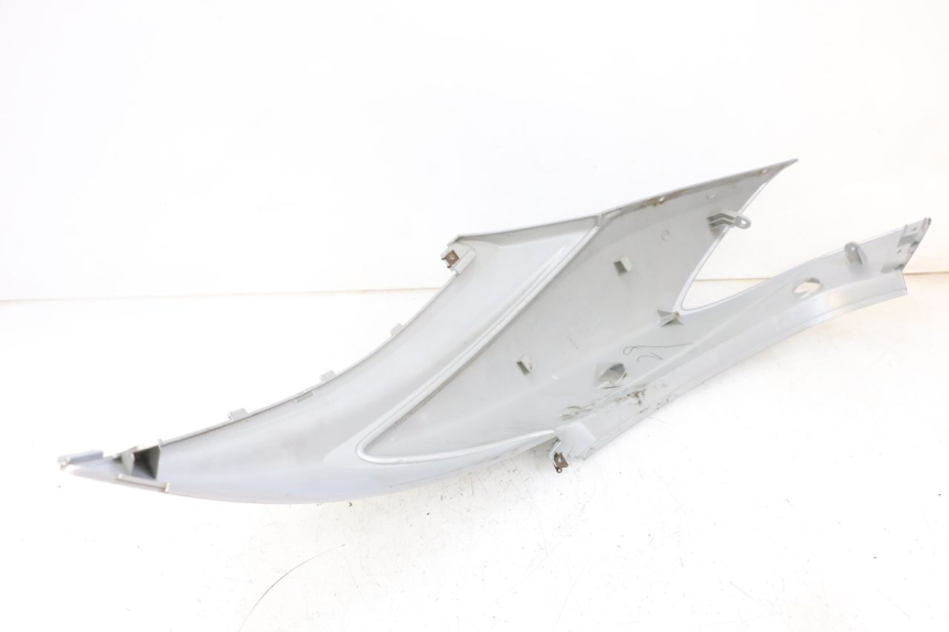 photo de VERKLEIDUNG HINTEN LINKS MBK FLAME X 125 (2007 - 2016) - Zoom auf Gebrauchszustand