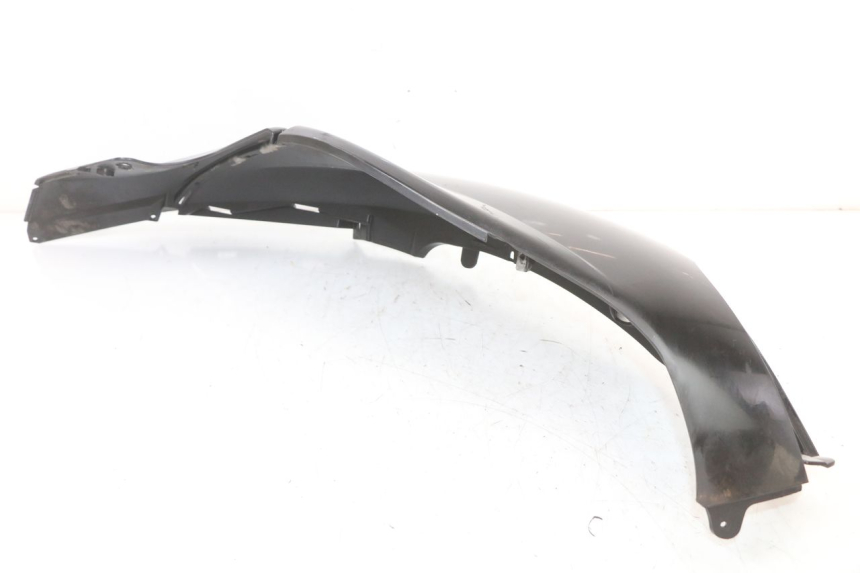 photo de VERKLEIDUNG HINTEN LINKS PIAGGIO FLY 2T 50 (2004 - 2017) - Details der Befestigungspunkte