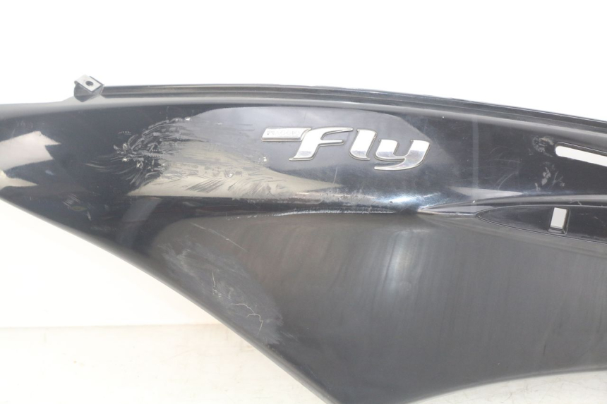 photo de LINKES HINTERES SEITENTEIL PIAGGIO FLY 4T 50 (2013 - 2017) - Geprüftes Gebrauchtteil