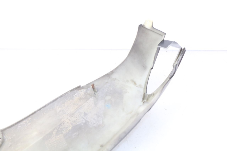 photo de VERKLEIDUNG HINTEN LINKS PIAGGIO FLY 125 (2005 - 2012) - Zoom auf Gebrauchszustand