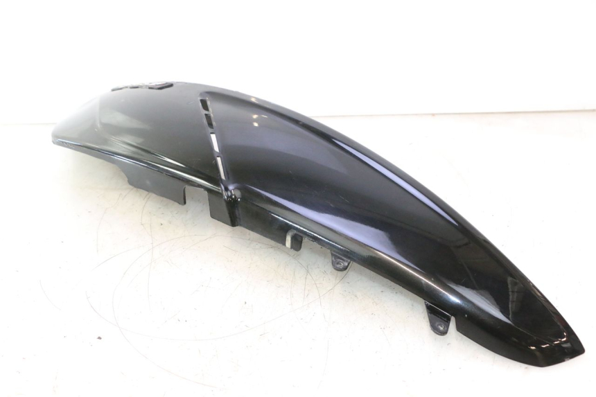 photo de VERKLEIDUNG HINTEN LINKS GILERA GP 800 (2007 - 2013) - Geprüftes Gebrauchtteil