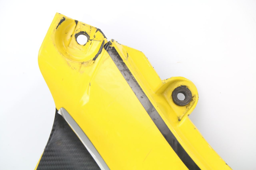 photo de VERKLEIDUNG HINTEN LINKS SUZUKI GSXF GSX F 600 (1988 - 1997) - Details der Befestigungspunkte