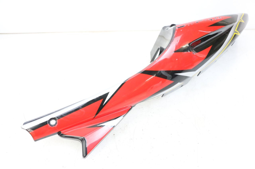 photo de VERKLEIDUNG HINTEN LINKS HYOSUNG GTR 125 (2006 - 2008) - Technische Nahaufnahme