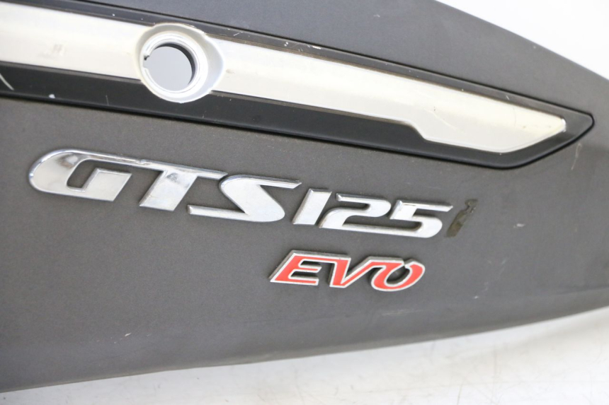 photo de VERKLEIDUNG HINTEN LINKS SYM GTS EVO 125 (2009 - 2013) - Technische Nahaufnahme
