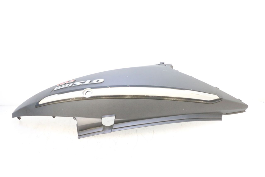photo de VERKLEIDUNG HINTEN LINKS SYM GTS EVO 125 (2009 - 2013) - Oberflächenzustand und Material