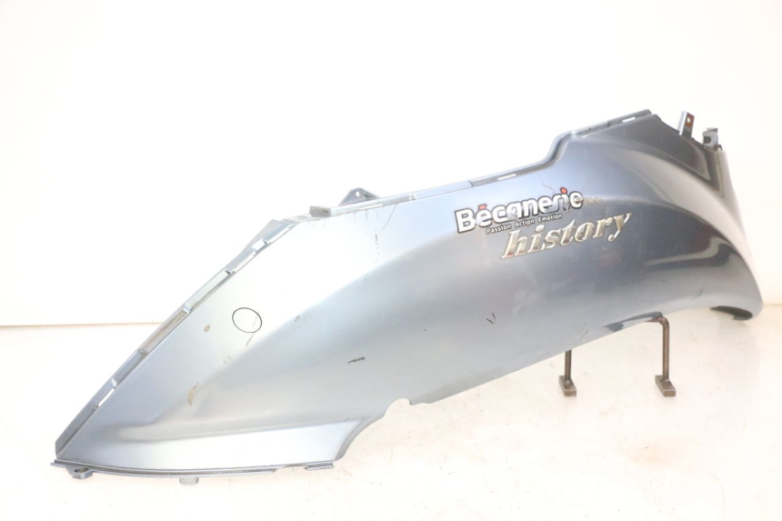 photo de VERKLEIDUNG HINTEN LINKS DAELIM HISTORY 125 (2001 - 2002) - Detailansicht des Bauteils