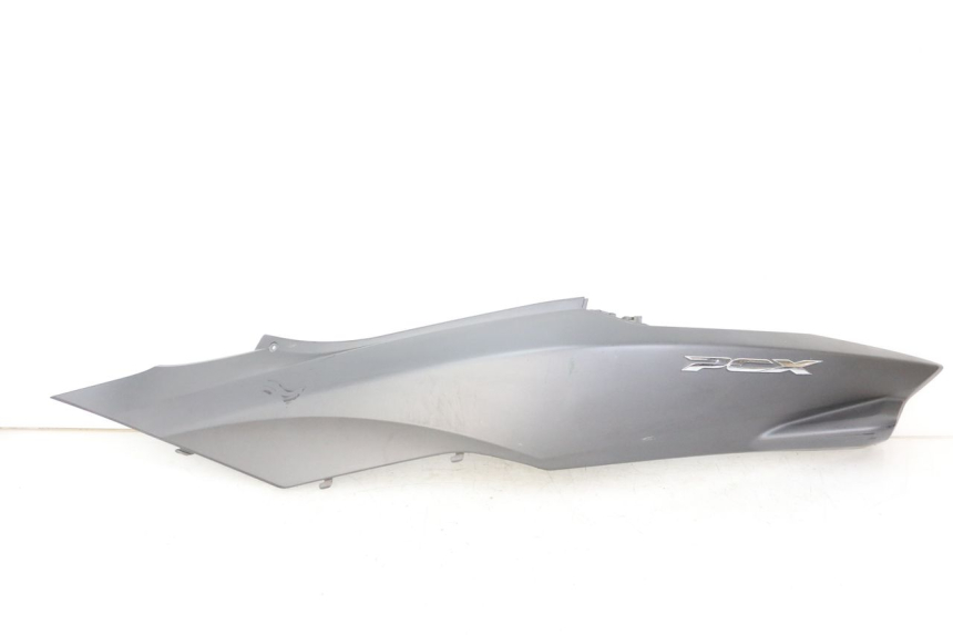 photo de VERKLEIDUNG HINTEN LINKS HONDA PCX (JF57/JF64) 125 (2014 - 2018) - Hauptansicht