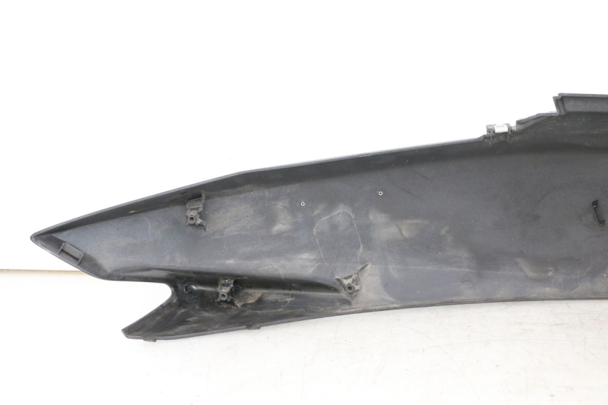 photo de VERKLEIDUNG HINTEN LINKS HONDA PCX (JF57/JF64) 125 (2014 - 2018) - Gesamtansicht des Produkts