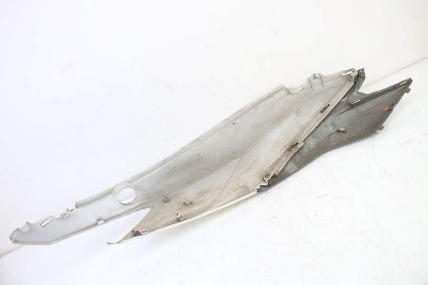 photo de LINKS HINTEN SYM JET 14 4T 50 (2018 - 2022) - Details der Befestigungspunkte