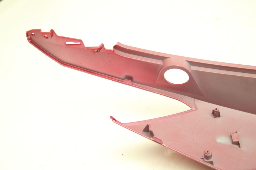 photo de LINKES HINTERES SEITENTEIL SYM JET 4 4T 50 (2018 - 2021) - Charakteristische Merkmale