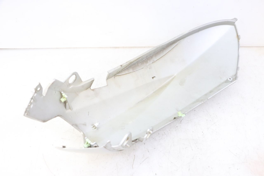 photo de VERKLEIDUNG HINTEN LINKS PEUGEOT KISBEE 2T 50 (2018 - 2022) - Gesamtansicht des Produkts