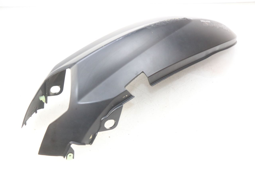 photo de LINKES HINTERES SEITENTEIL PEUGEOT KISBEE 4T 50 (2010 - 2017) - Details der Befestigungspunkte