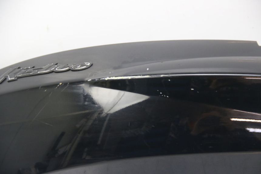 photo de LINKES HINTERES SEITENTEIL PEUGEOT KISBEE 4T 50 (2018 - 2022) - Details der Befestigungspunkte