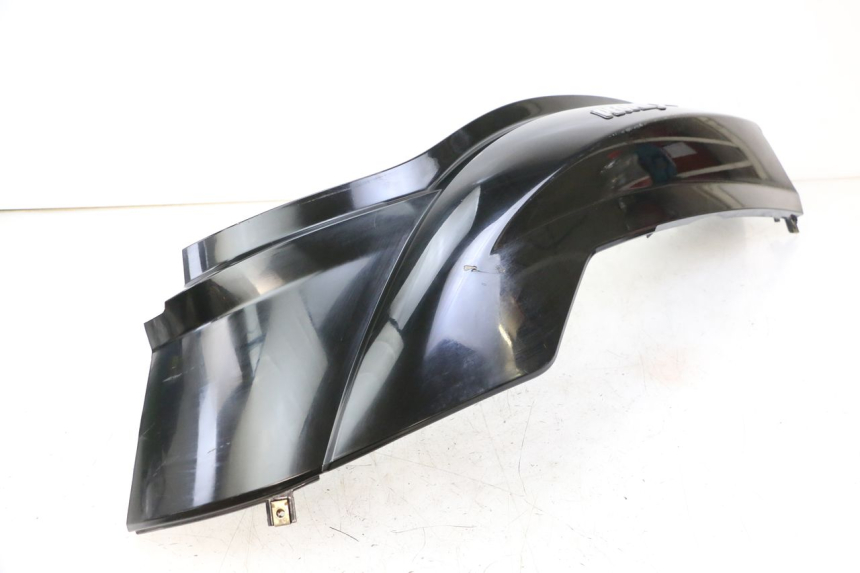 photo de VERKLEIDUNG HINTEN LINKS KYMCO PEOPLE S 125 (2000 - 2008) - Kennzeichnungen und Originalreferenzen