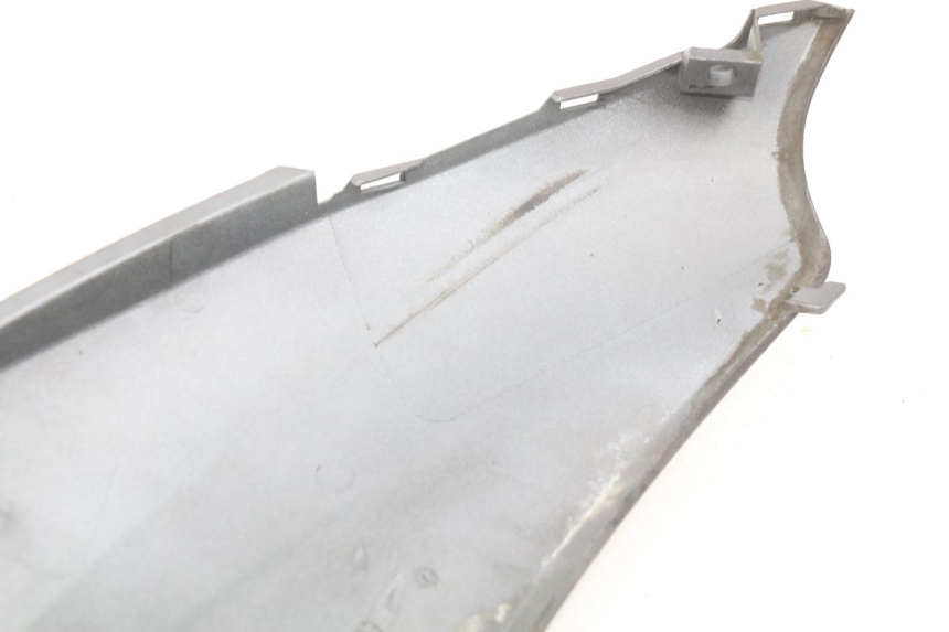 photo de LINKES HINTERES SEITENTEIL PIAGGIO LIBERTY IGET S 125 (2016 - 2020) - Detailansicht des Bauteils