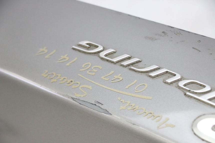 photo de VERKLEIDUNG HINTEN LINKS PIAGGIO MP3 LT 300 (2010 - 2016) - Zoom auf Gebrauchszustand