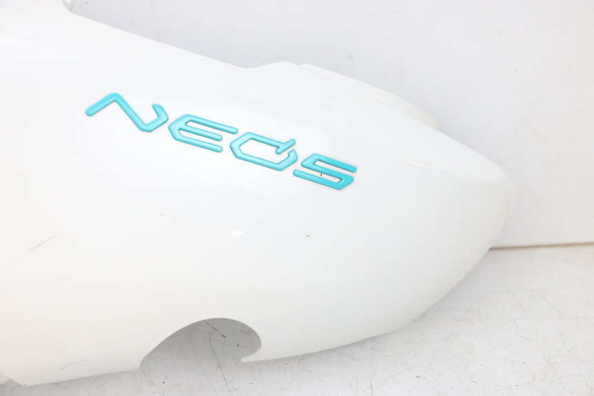 photo de VERKLEIDUNG HINTEN LINKS YAMAHA NEO'S CORE 1 (2022 - 2026) - Zoom auf Komponenten