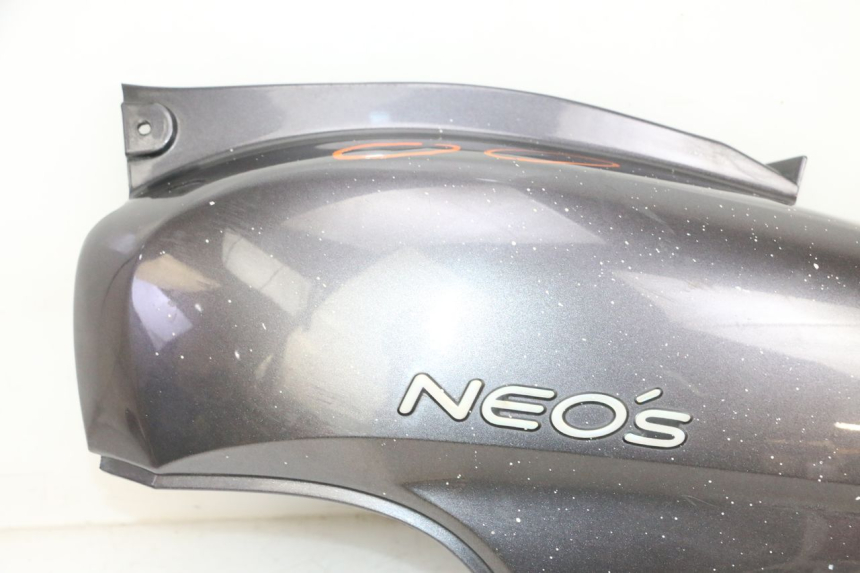 photo de VERKLEIDUNG HINTEN LINKS YAMAHA NEO'S NEOS 2T 50 (1998 - 2007) - Ergänzendes Produktfoto