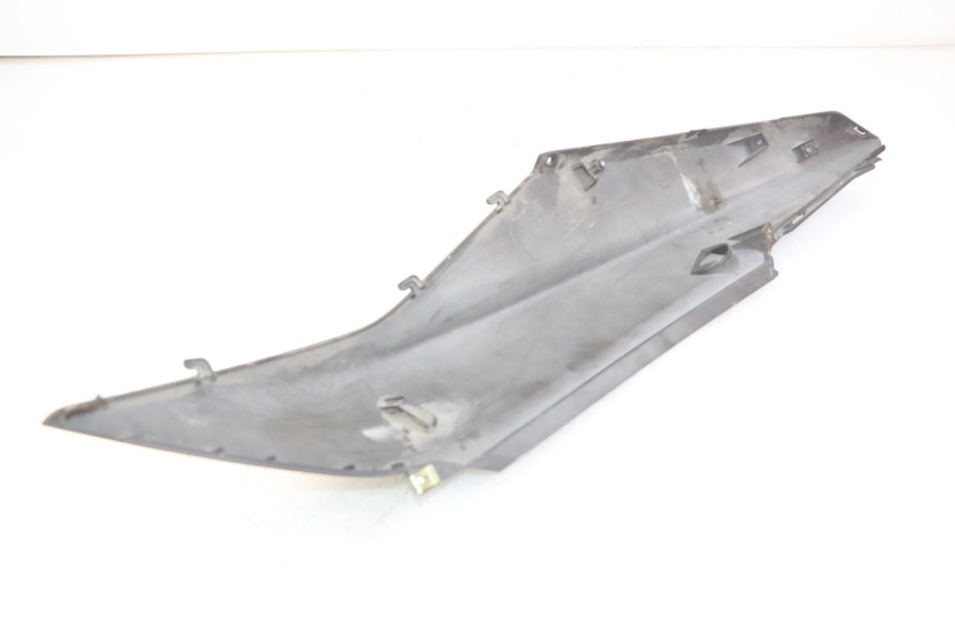 photo de VERKLEIDUNG HINTEN LINKS SYM ORBIT III 3 4T 50 (2021 - 2025) - Alternative Perspektive