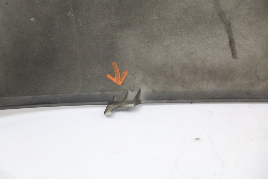 photo de VERKLEIDUNG HINTEN LINKS PEUGEOT DJANGO 125 (2014 - 2017) - Weitere Ansicht des Artikels