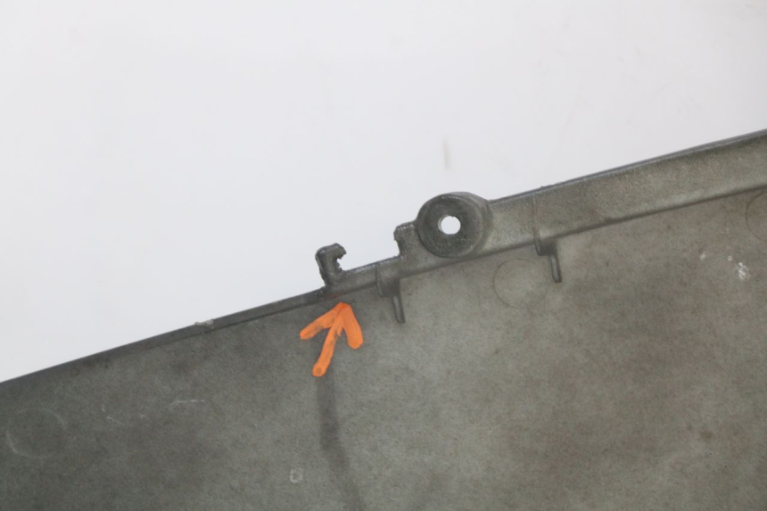 photo de VERKLEIDUNG HINTEN LINKS PEUGEOT DJANGO 125 (2014 - 2017) - Kennzeichnungen und Originalreferenzen