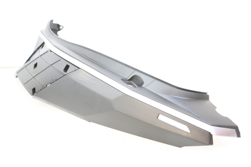 photo de LINKER HINTERER LINKER PEUGEOT TWEET 4T 50 (2023 - 2025) - Hochauflösende Nahaufnahme