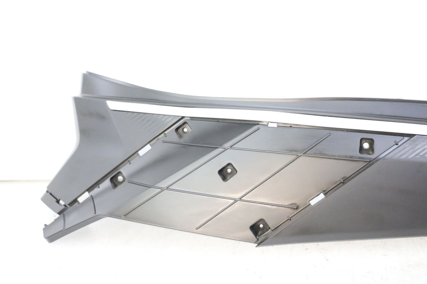 photo de LINKER HINTERER LINKER PEUGEOT TWEET 4T 50 (2023 - 2025) - Detaillierte Sichtprüfung