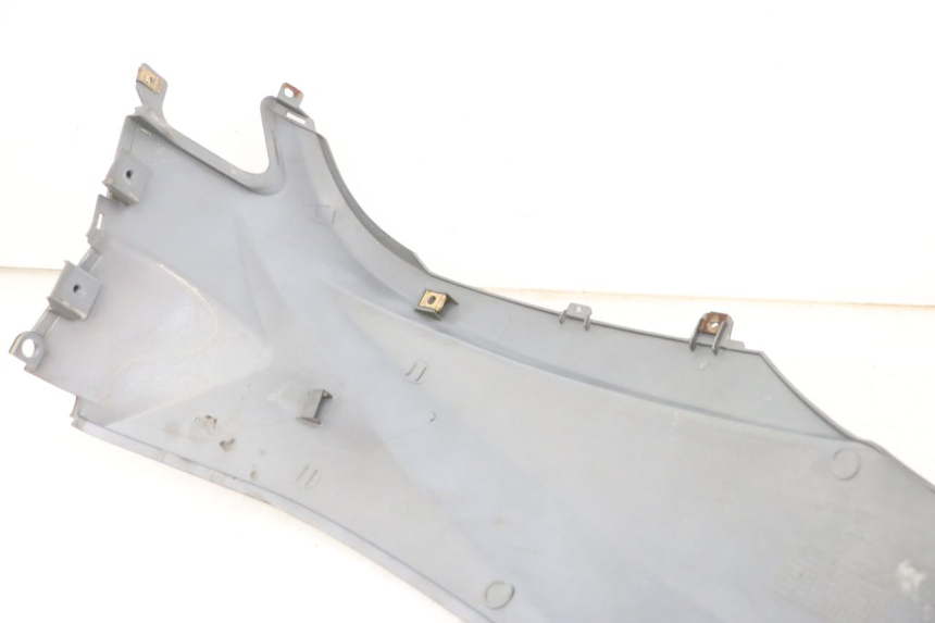 photo de LINKES HINTERES SEITENTEIL PEUGEOT TWEET 4T 50 (2014 - 2019) - Technische Nahaufnahme