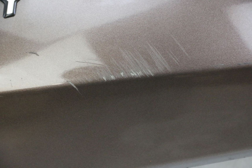 photo de VERKLEIDUNG HINTEN LINKS PEUGEOT VIVACITY 125 (2010 - 2017) - Zoom auf Komponenten