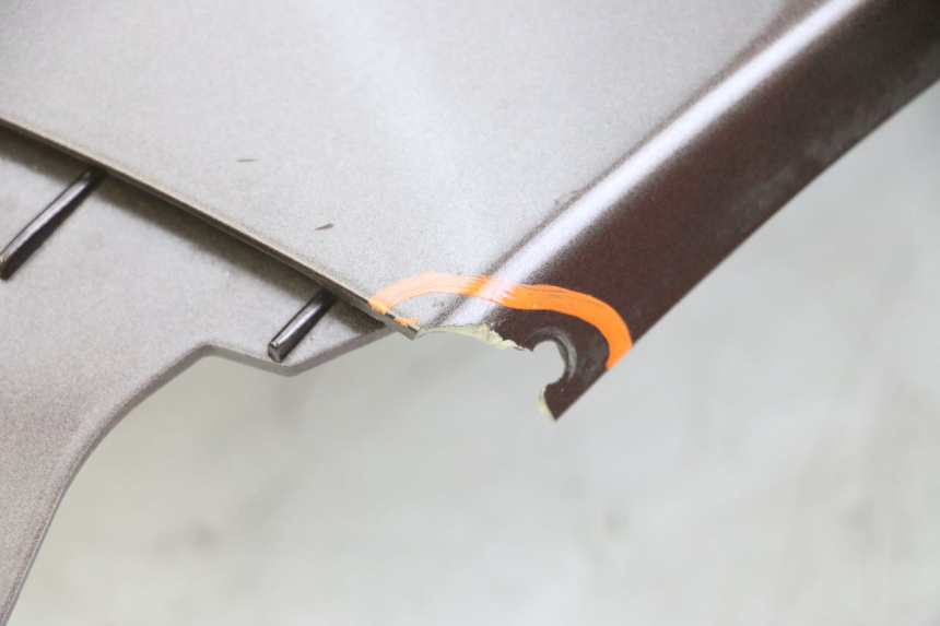 photo de VERKLEIDUNG HINTEN LINKS PEUGEOT VIVACITY 125 (2010 - 2017) - Kennzeichnungen und Originalreferenzen