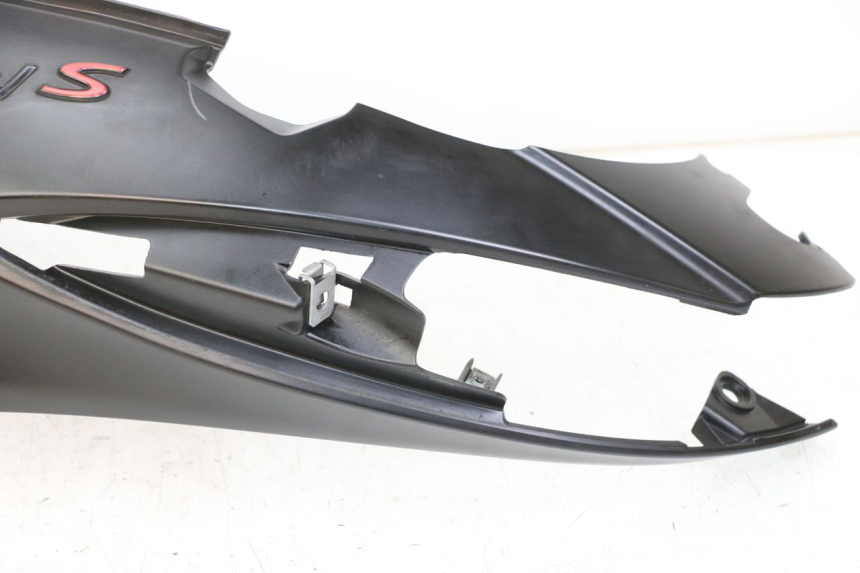 photo de VERKLEIDUNG HINTEN LINKS PIAGGIO LIBERTY IGET 4T 50 (2021 - 2025) - Details der Befestigungspunkte