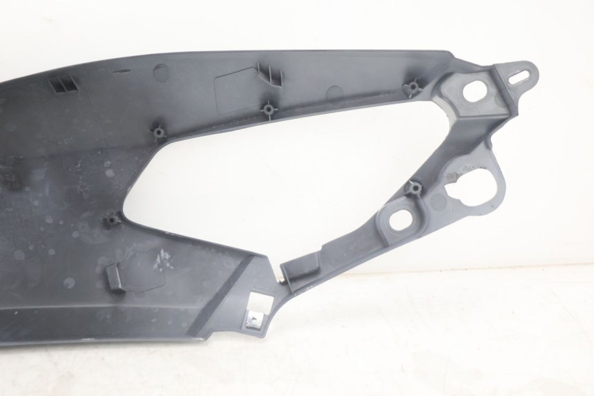 photo de VERKLEIDUNG HINTEN LINKS JM MOTORS R-MAX TECH 50 (2024 - 2026) - Kennzeichnungen und Originalreferenzen