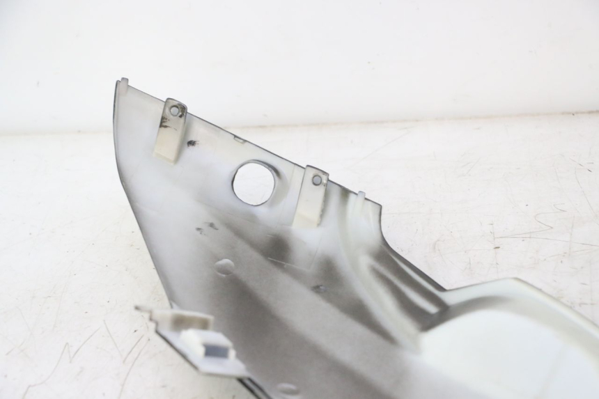 photo de VERKLEIDUNG HINTEN LINKS TNT MOTOR ROMA 12' 2T 50 (2007 - 2018) - Zoom auf Gebrauchszustand