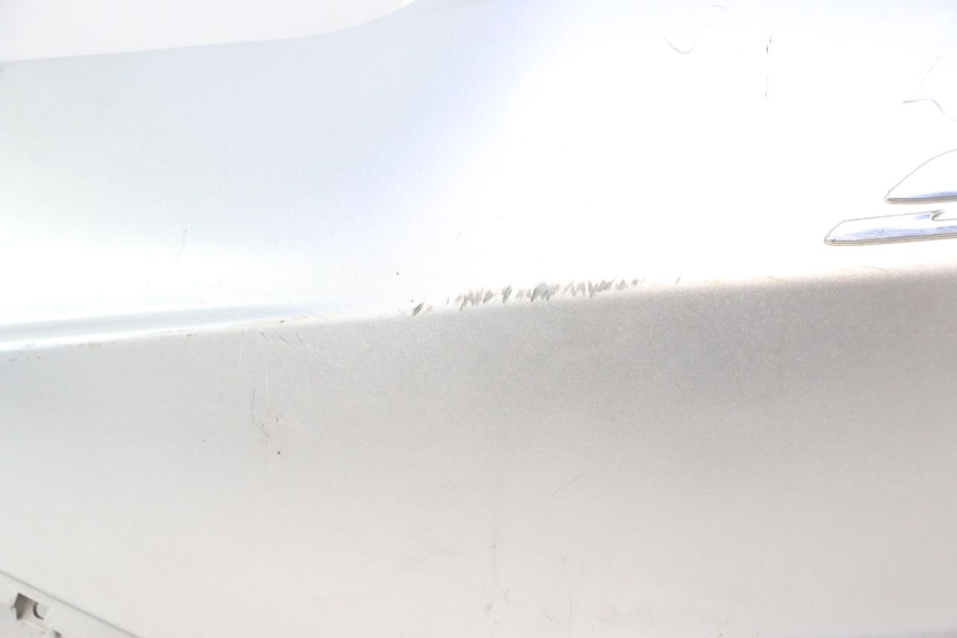 photo de VERKLEIDUNG HINTEN LINKS DAELIM S2 125 (2006 - 2007) - Alternativer Blickwinkel