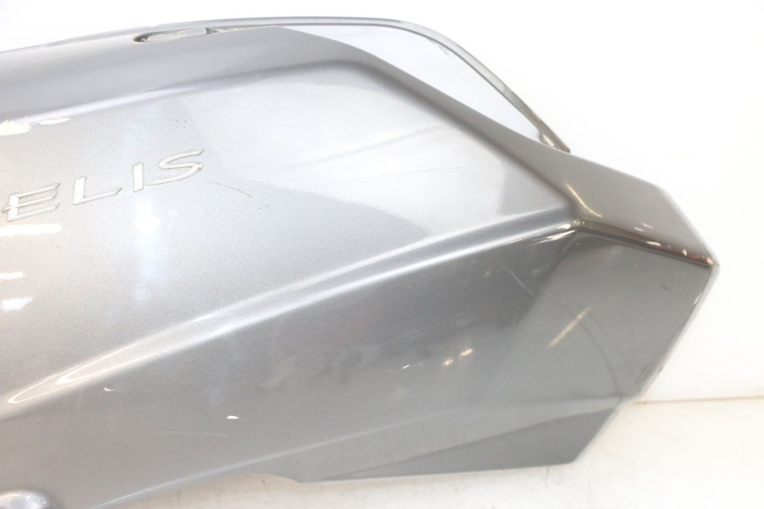 photo de VERKLEIDUNG HINTEN LINKS PEUGEOT SATELIS 125 (2013 - 2018) - Detaillierte Sichtprüfung