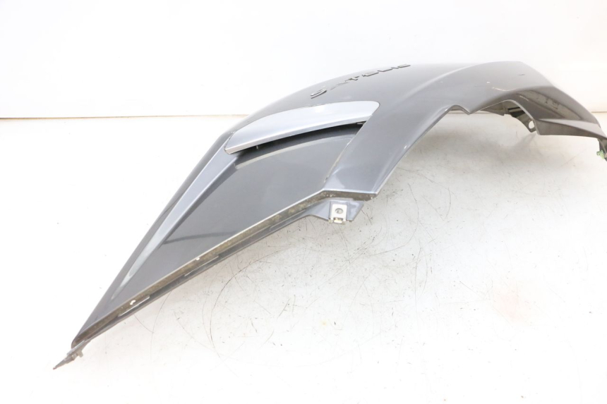 photo de VERKLEIDUNG HINTEN LINKS PEUGEOT SATELIS 125 (2013 - 2018) - Oberflächenzustand und Material