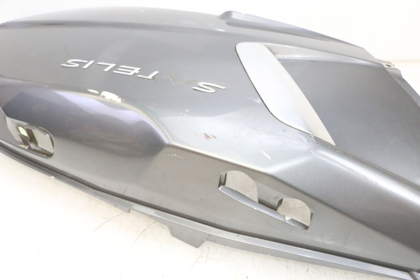 photo de VERKLEIDUNG HINTEN LINKS PEUGEOT SATELIS 125 (2013 - 2018) - Kennzeichnungen und Originalreferenzen