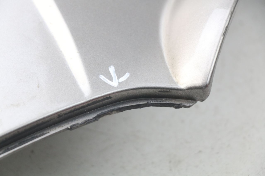 photo de VERKLEIDUNG HINTEN LINKS MBK SKYLINER 125 (2004 - 2007) - Weitere Ansicht des Artikels