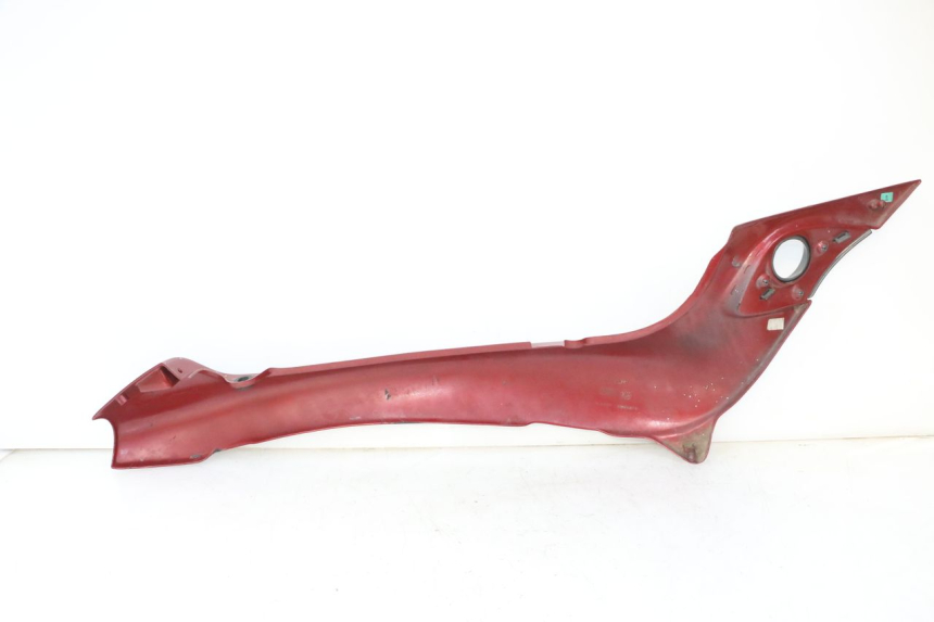 photo de VERKLEIDUNG HINTEN LINKS TRIUMPH SPRINT 900 (1995 - 1998) - Charakteristische Merkmale