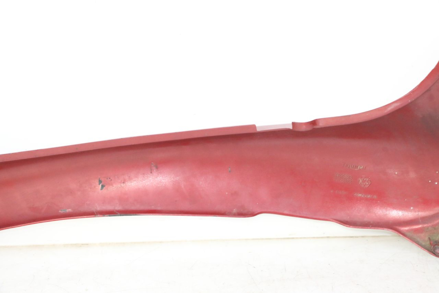 photo de VERKLEIDUNG HINTEN LINKS TRIUMPH SPRINT 900 (1995 - 1998) - Oberflächenzustand und Material