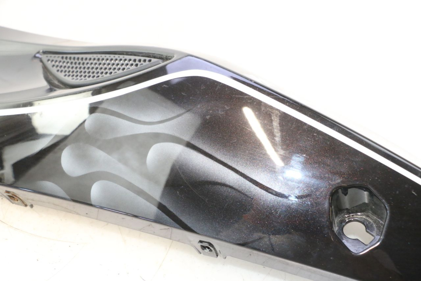 photo de VERKLEIDUNG HINTEN LINKS CAN-AM SPYDER RS 1000 (2008 - 2012) - Alternativer Blickwinkel