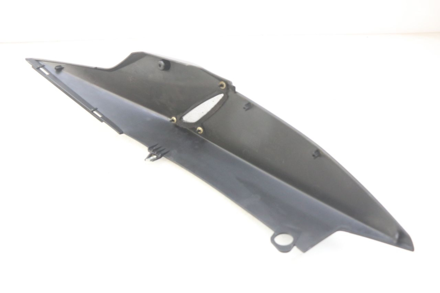 photo de LINKES HINTERES SEITENTEIL APRILIA SR 2T 50 (2012 - 2017) - Zoom auf Gebrauchszustand