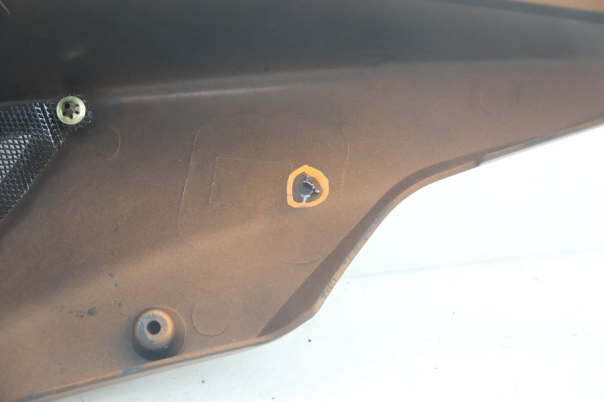 photo de LINKES HINTERES SEITENTEIL APRILIA SR 2T 50 (2012 - 2017) - Charakteristische Merkmale