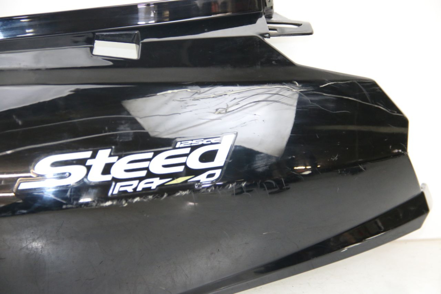 photo de VERKLEIDUNG HINTEN LINKS RAZZO STEED 125 (2012 - 2018) - Weitere Ansicht des Artikels